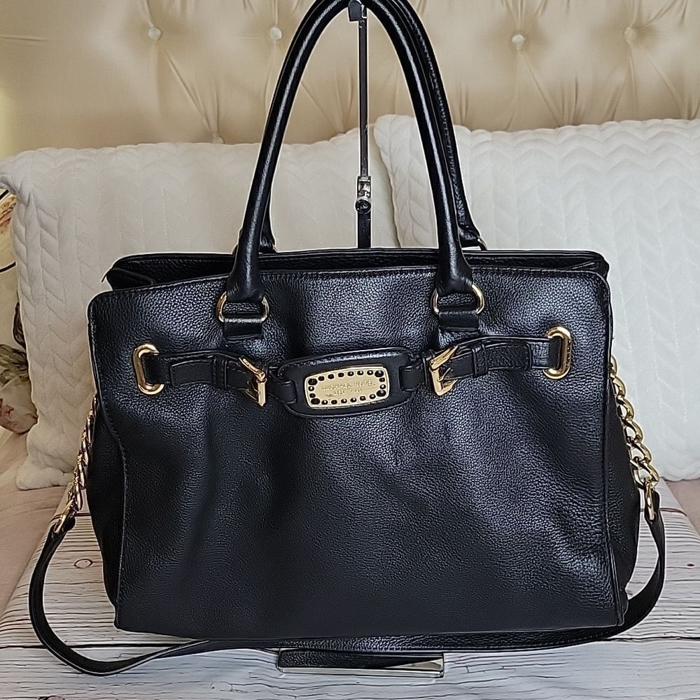 MICHAEL Michael Kors Large Black Leather Shoulder Bag - Picture 2 of 10